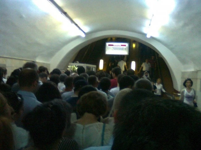 Очередная паника в бакинском метро