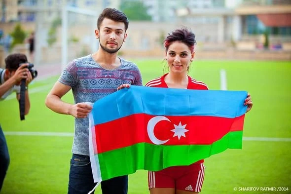 Участницы «Miss Eurovision» сыграли в футбол