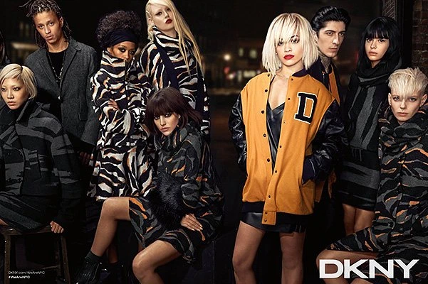 Рита Ора в рекламной кампании DKNY