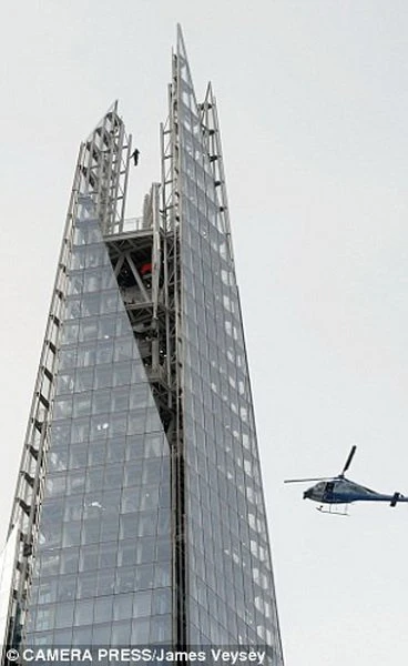 Известный иллюзионист опозорился при выполнении трюка
