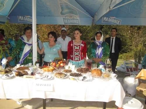 В Азербайджане прошел фестиваль творчества долгожителей