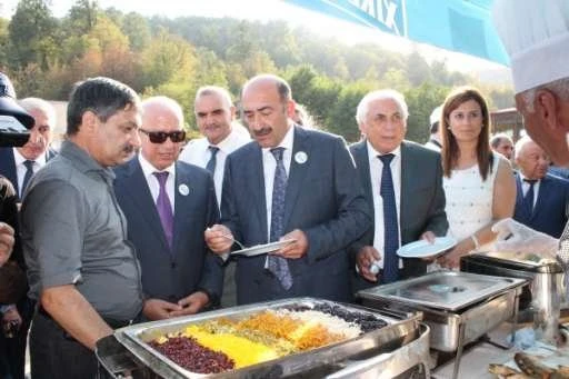 В Азербайджане прошел фестиваль творчества долгожителей