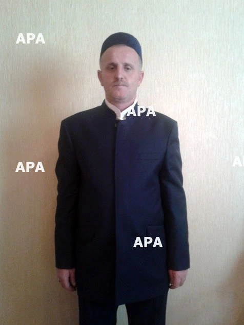 В Азербайджане ввели единую форму одежды имамов и ахундов