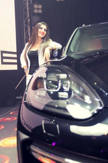 В Баку представлен новый Porsche Cayenne