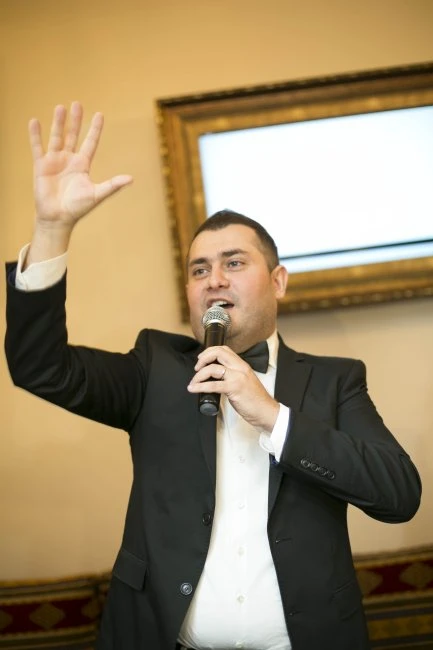 Мурад Ариф представил клип на 
