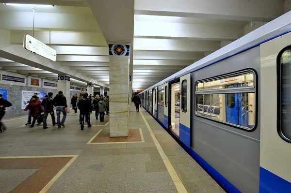 В бакинском метро появятся комфортабельные поезда