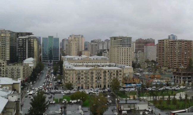 В центре Баку образовалась большая пробка
