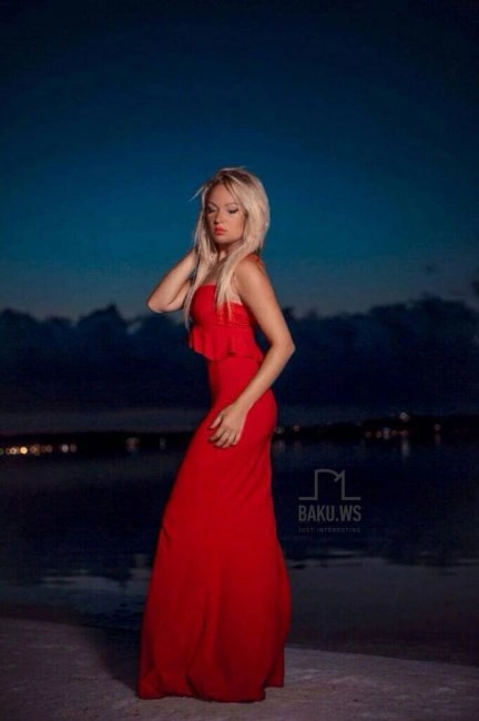 Чемоданное настроение: новая фотосессия «Miss Photo Model Azerbaijan-2014»