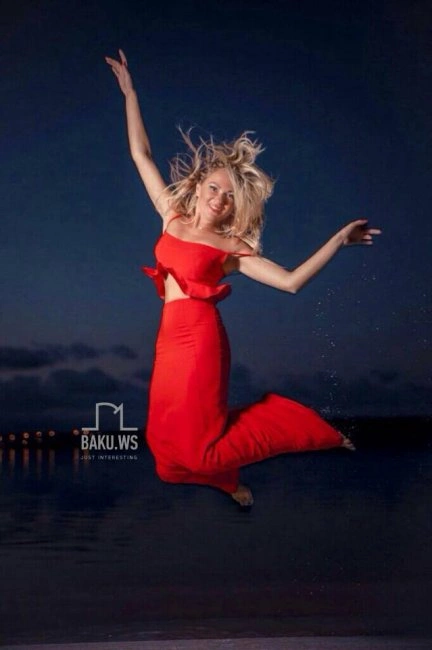Чемоданное настроение: новая фотосессия «Miss Photo Model Azerbaijan-2014»