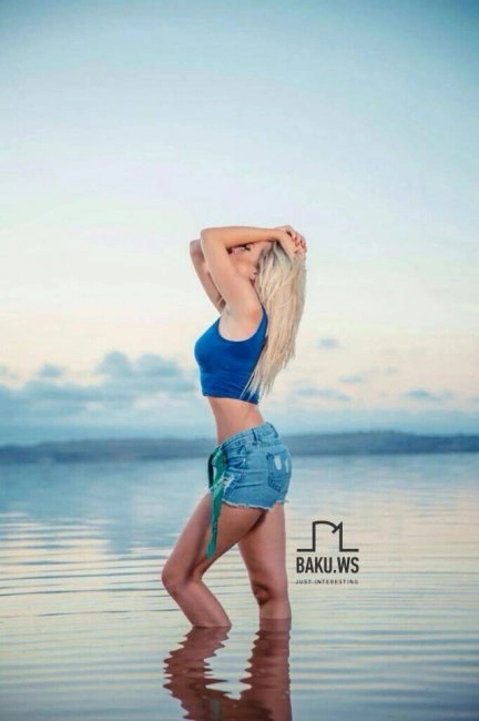 Чемоданное настроение: новая фотосессия «Miss Photo Model Azerbaijan-2014»