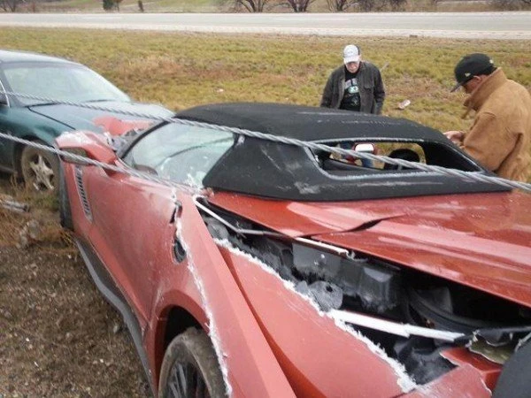Очередная авария с дорогим автомобилем