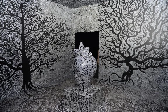 Мехрибан Алиева с дочерьми на открытии выставки в Лондоне