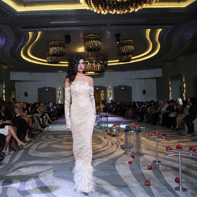 «Miss Azerbaijan-2014» Джавидан Гурбанова приняла участие в «Baku Fashion Week»