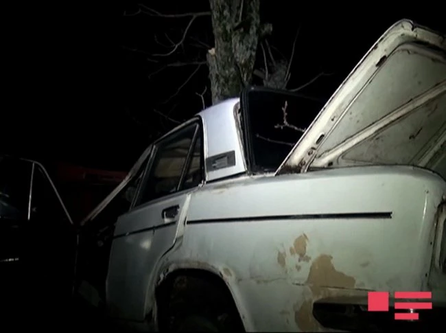 В Азербайджане семья попала в ДТП, возвращаясь со свадьбы, есть погибшие