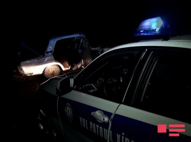 В Азербайджане семья попала в ДТП, возвращаясь со свадьбы, есть погибшие