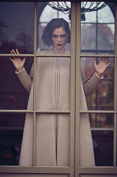Коко Роша в фотосессии для Hola Magazine