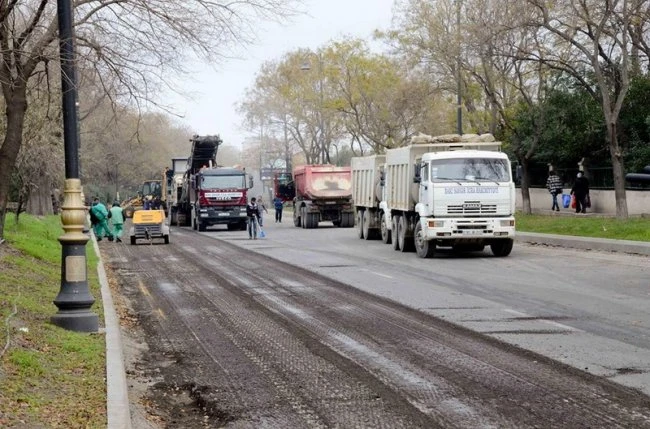 На одном из проспектов Баку ограничено движение на 2 дня