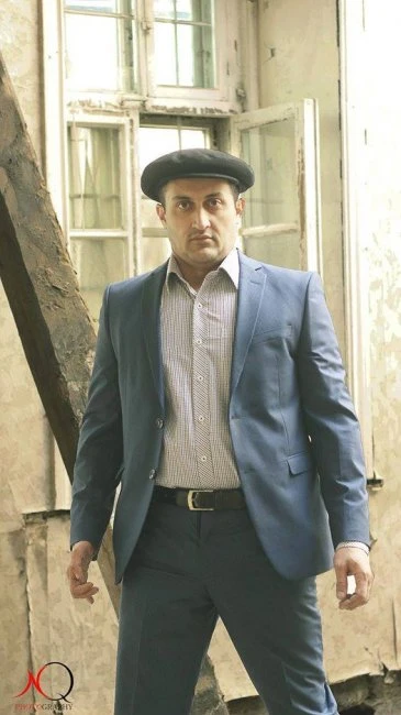 Азербайджанский актер в фотопроекте 