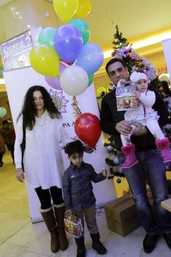 Лейла Алиева подарила праздник воспитанникам детских домов Москвы