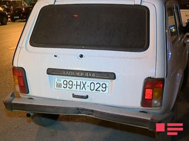 В Баку автомобиль врезался в линию газопровода
