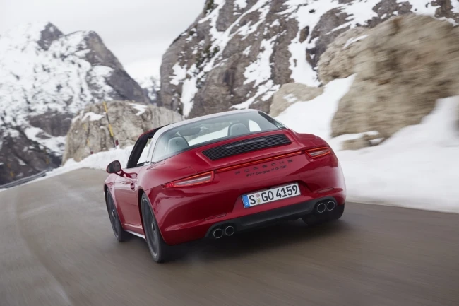 Мировая премьера Porsche 911 Targa 4 GTS