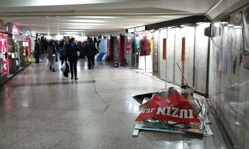 В переходе на «28 Мая» ликвидируют торговые ларьки