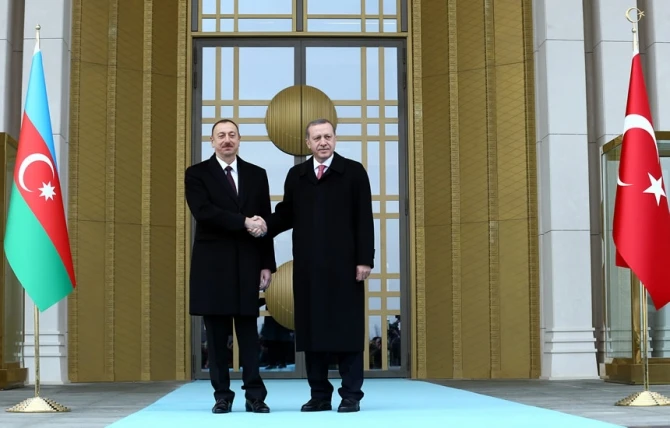 Встреча президента Азербайджана Ильхама Алиева с президентом Турции (видео)