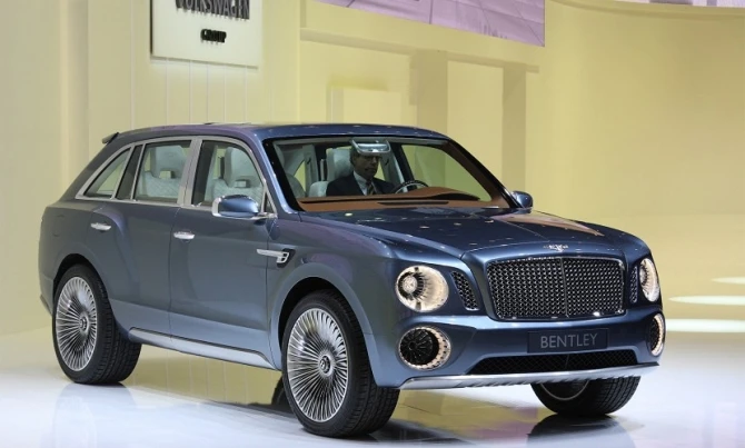 Великолепный Внедорожник Bentley за 250 000 долларов