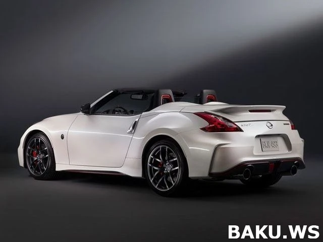 Автошоу в Чикаго: Родстер Nissan 370Z Nismo