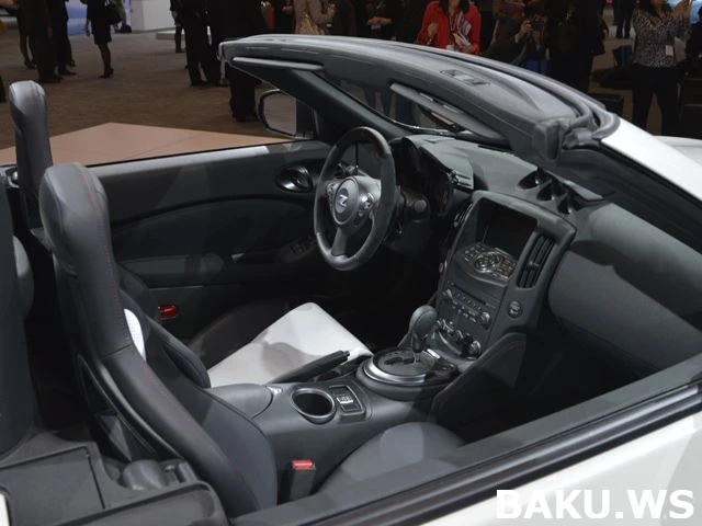 Автошоу в Чикаго: Родстер Nissan 370Z Nismo