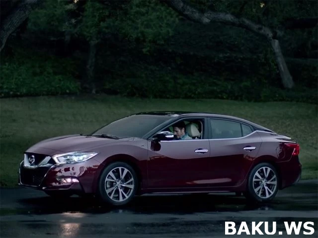 Симпатичная мордашка 2016 Nissan Maxima