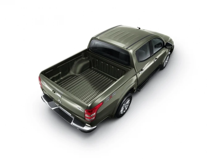 Премьера! Mitsubishi L200 пятого поколения
