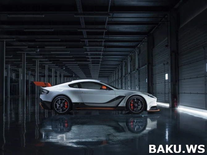 Трековый Aston Martin Vantage GT3