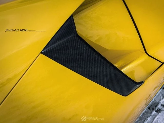 Мускулистый Aventador за 350.000$ получил прибавку от Auto Art