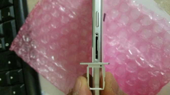 Первые живые фотографии Samsung Galaxy S6
