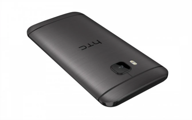 Смартфон HTC One M9 официально представлен