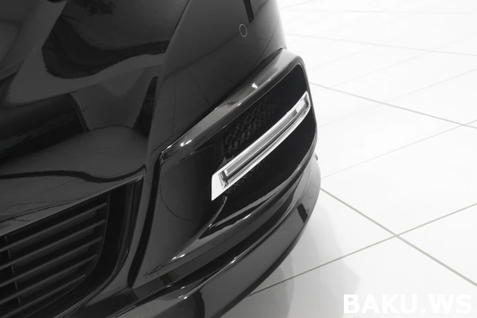 BRABUS предложила свой дизайн комфортабельного Mercedes V-class