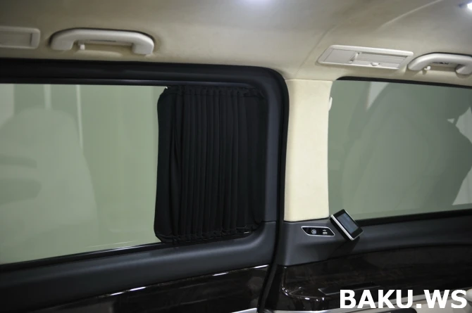 BRABUS предложила свой дизайн комфортабельного Mercedes V-class