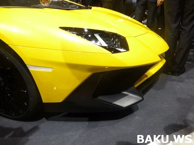 Женева 2015: Lamborghini Aventador LP 750-4 Superveloce (видео)