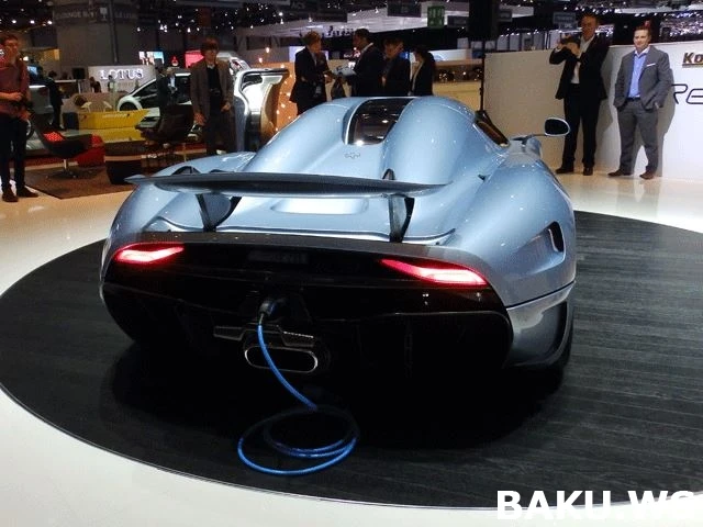 Женева 2015: Эксклюзивный Koenigsegg Regera - самый быстрый гибрид в мире (видео)