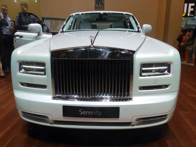 Женева 2015: Китайское веяние Rolls-Royce Phantom Serenity (видео)