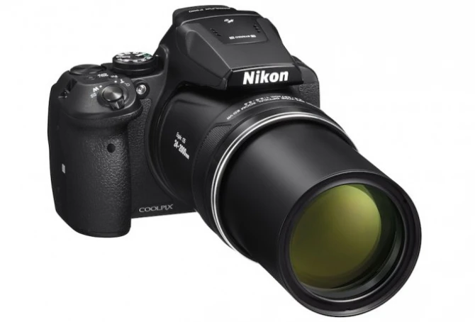 Nikon Coolpix P900 - камера с впечатляющим 83-кратным зумом