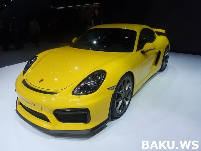 Женева 2015: Очень быстрый и желтый - Porsche Cayman GT4