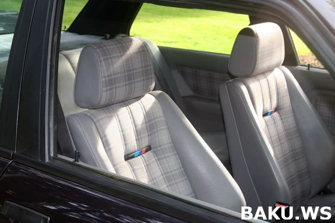 Винтажный BMW за $100 000 ждет своего владельца