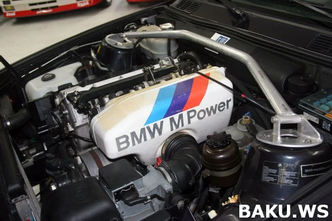 Винтажный BMW за $100 000 ждет своего владельца