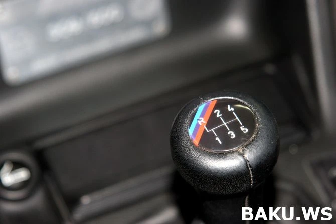 Винтажный BMW за $100 000 ждет своего владельца