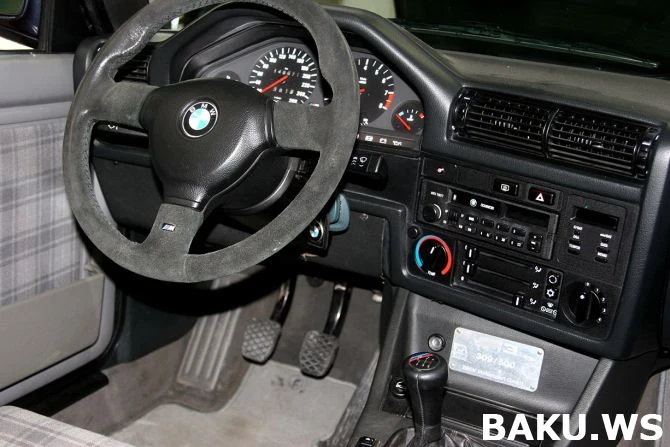 Винтажный BMW за $100 000 ждет своего владельца