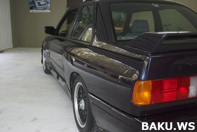 Винтажный BMW за $100 000 ждет своего владельца
