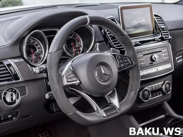 Печальная новость: Легенда 90-х Mercedes M-class прекратил существование