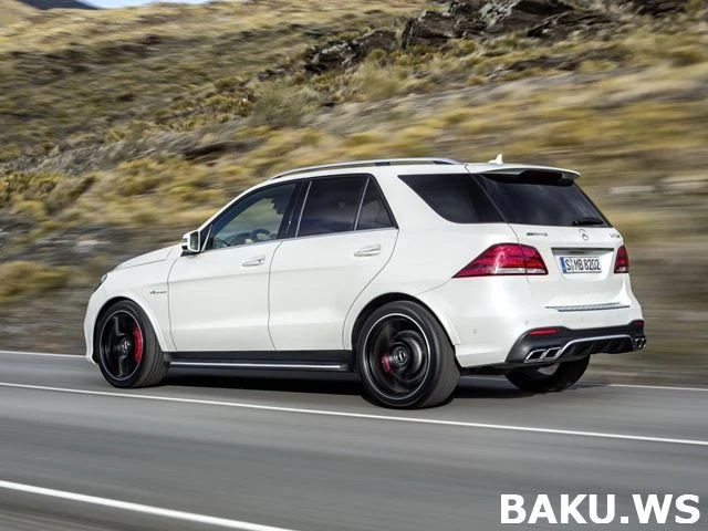 Печальная новость: Легенда 90-х Mercedes M-class прекратил существование